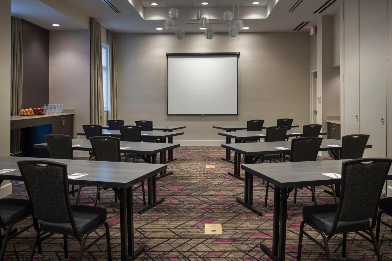 Residence Inn By Marriott Fairfax City Exterior photo
